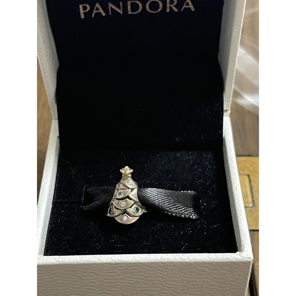 Pandora Christmas tree charm